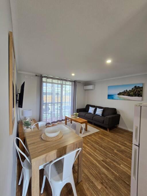 Oasis Mandurah Resort ภายนอก รูปภาพ
