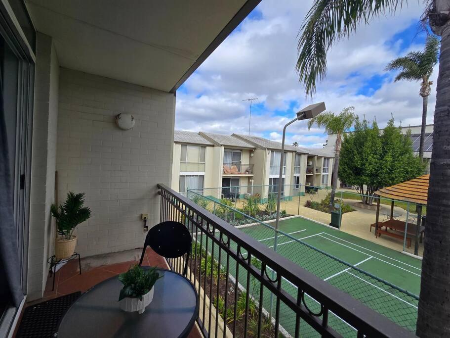 Oasis Mandurah Resort ภายนอก รูปภาพ